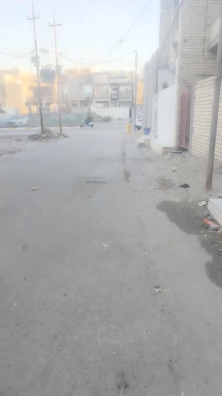 بيت للبيع مساحتة 150 سند 25 مكان بداية الخطيب الزراعي من جهة الهياكل قرب اسواق بسعر مناسب للاستفسار *********** واتساب فقط
