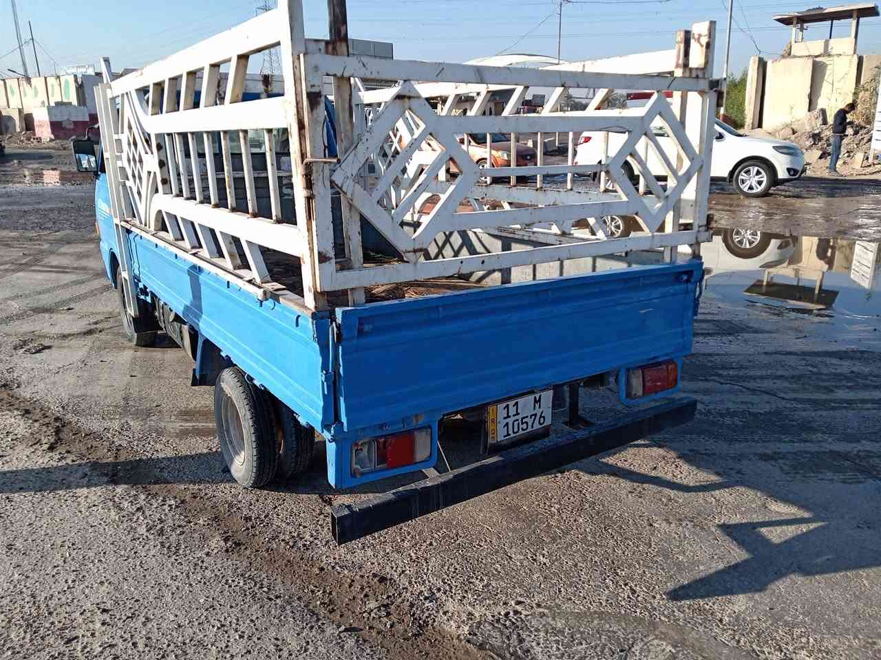 السلام عليكم
كيا موديل 1995 بغداد انكليزي
شاصي و رقم شاصي و كير مكفول
محرك بي تنقيص جدا بسيط
تخم تاير  بدون خياس
السعر 45 ورقة
للاستفسار ***********
