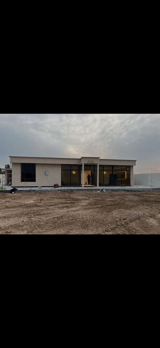 كل ماهو جديد تجدونه في محلات الطائي الاصباغ والديكور العنوان ديالى بلدروز مجاور مدرسه الفتره 
اعمال استاذ المعدل 
Karar Alhawasi  ***********
