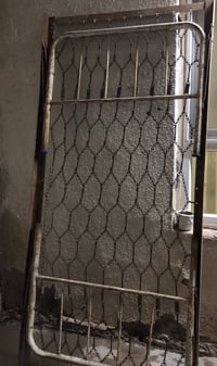 أسرّة • مفروشات • للبيع