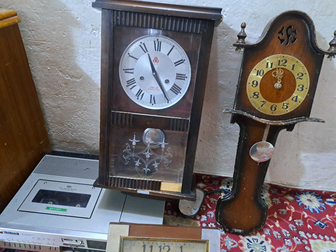 السلام عليكم ساعات قديمات نظيفات السعر الكل ٨٥/الف مكان بغداد


**إذا كنت صاحب هذا الإعلان وتريد حذفه لأي سبب، رجاءا أرسل رسالة إلى الدعم الفني**