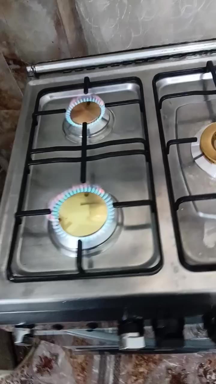 السلام عليكم طباخ نوع فريش مصري الصنع طباخ كلش جديد وحلوو وناره زركه تخبل وسعره مناسب للاستفسار الاتصال على الرقم *********** واتساب
