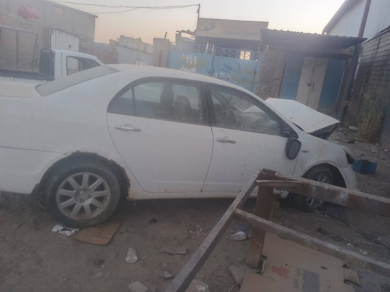 السلام عليكم موجود تفصيخ جلي موبل العنوان ناصرية مركز شتريد موجود السعار مناسبة اتصل ***********
