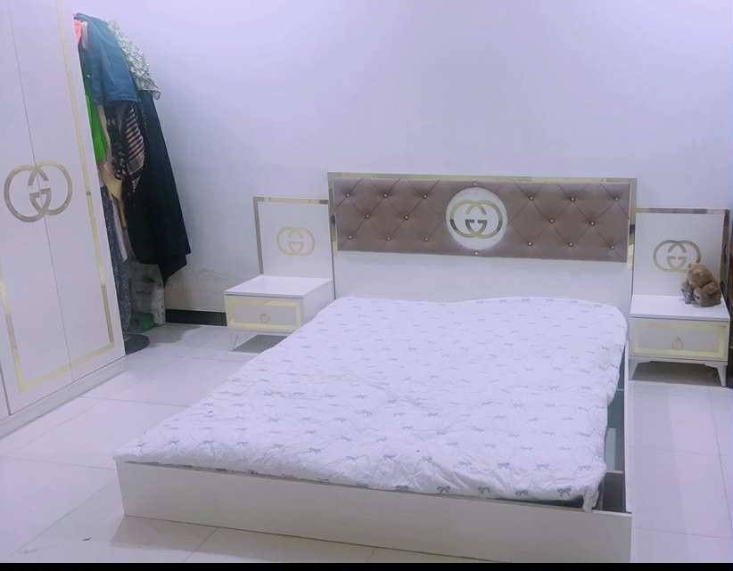 السعر 350 المكان بغداد المشتل الغرفه نظيفه باقي تفاصيل خاص


**إذا كنت صاحب هذا الإعلان وتريد حذفه لأي سبب، رجاءا أرسل رسالة إلى الدعم الفني**