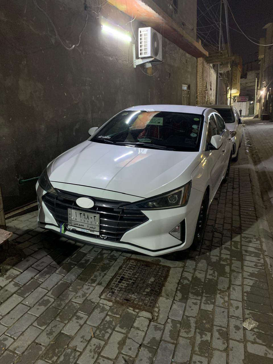 السلام عليكم 
النترا 2019 
وارد امريكي
لون ابيض
رقم بصره حره 
محرك 2000 دوش بلاد
كير  ATM
  ماشيه 64 مايل
مكاني البصره 
حادثها موضح بالصور  
السعر 138 وبيها مجال قليل
 *********** بي واتساب البصرة, العراق
