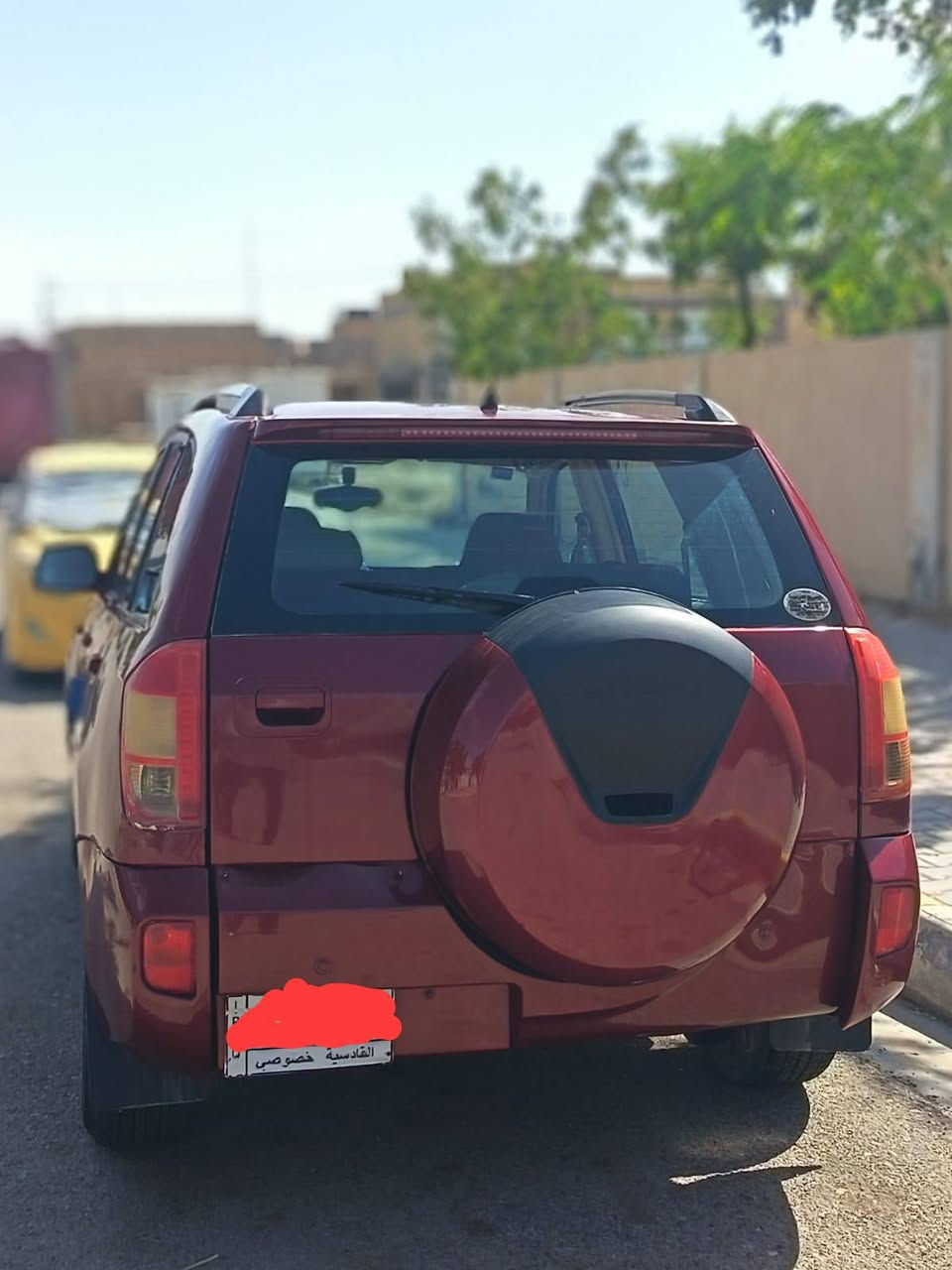 سلام عليكم سيارة للبيع موديل ١٣ سعر ٤٢ وبيها مجال قليل مصبوغة صبغ عام لجماليه ***********
