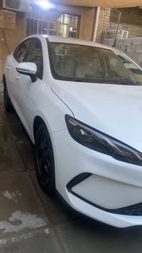 بي واي دي سيل ٥    للبيع رقم بغداد ماشي 4700 ‏ السعر 19،250مليون الاست...