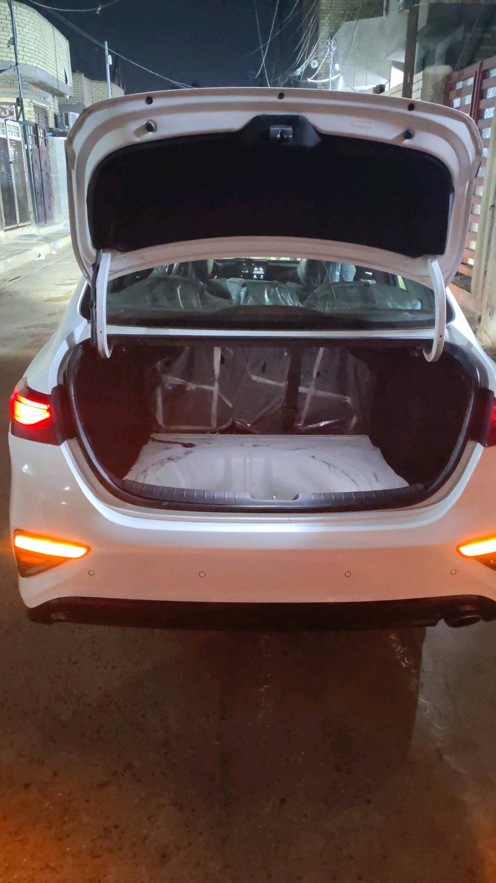 السلام عليكم
فورتي وارد أمريكي

2020

محرك 2000دوش

رقم أربيل بسمي

شرط التحويل

هزه منتهيه

السنويه 2027تنتهي

المكان بغداد الكماليه

المواصفات فول

ماعده البصمه والفتحه

السونار موجود بل صور

***********