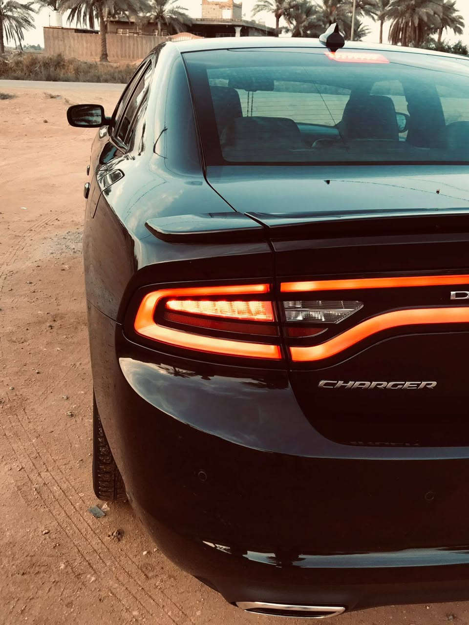 السلام عليكم دوج جارجر موديل 19 SXT PLUS
تو ويل 
محرك 3600 
بصمه 
رادار بلمري 
تشغيل عن بعد 
كراسي كهربائية 
حساسات خلفي كامره دواره 
السياره جديده ستعمال شخصي 
رقم بغداد نكليزي باسمي 
السعر 235 
مكان السياره بابل شارع 80
***********
***********
اخوان اني مكلف بل نشر
سياره كفاله عامه

