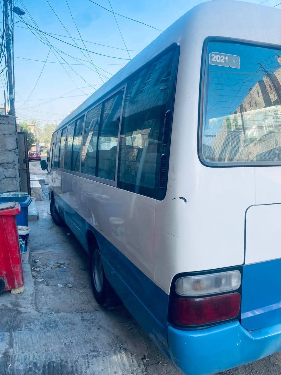 كوتسر للبيع مديل ٢٠١٢
رقمه بغداد باسمي تحويل مباشر  سياره عاليه
نضيفه كلش تايرات جدد محرك كير اكسل مكفول
دوشمه عام
اخوان السعر بعد الشوف منعرف شكد سعره
عنواني بغداد الشعب ***********
