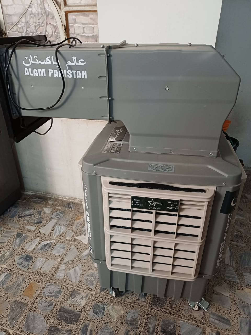 مبردة دكت حجم 40 جديده مامستخدمه للبيع السعر300 وبيهه مجال بسيط للشراي


**إذا كنت صاحب هذا الإعلان وتريد حذفه لأي سبب، رجاءا أرسل رسالة إلى الدعم الفني**
