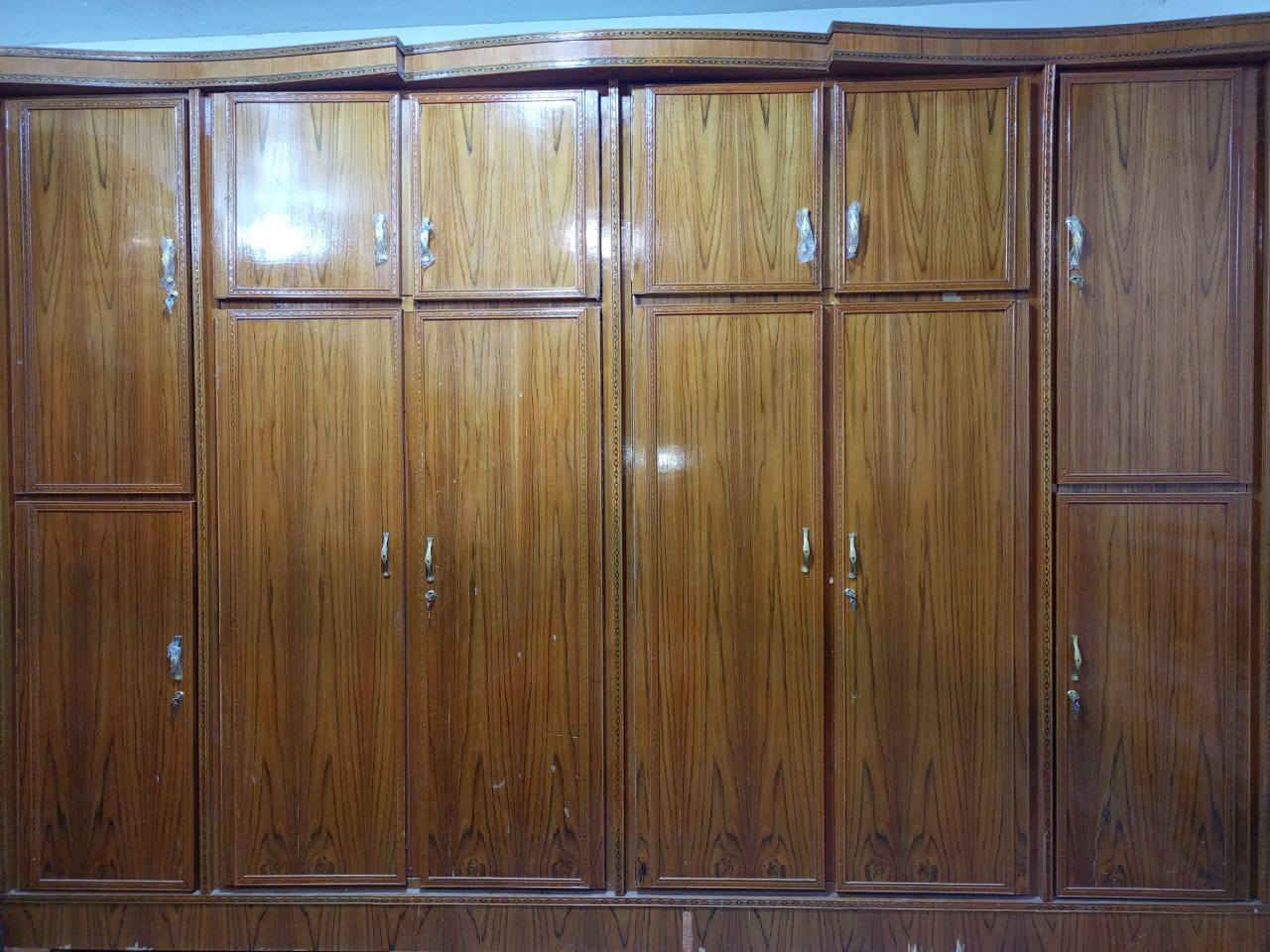 غرفة نوم صاج للبيع
بسعر مناسب متوازي على فلوس للاستفسار اتصل 
‏‪***********‬‏
