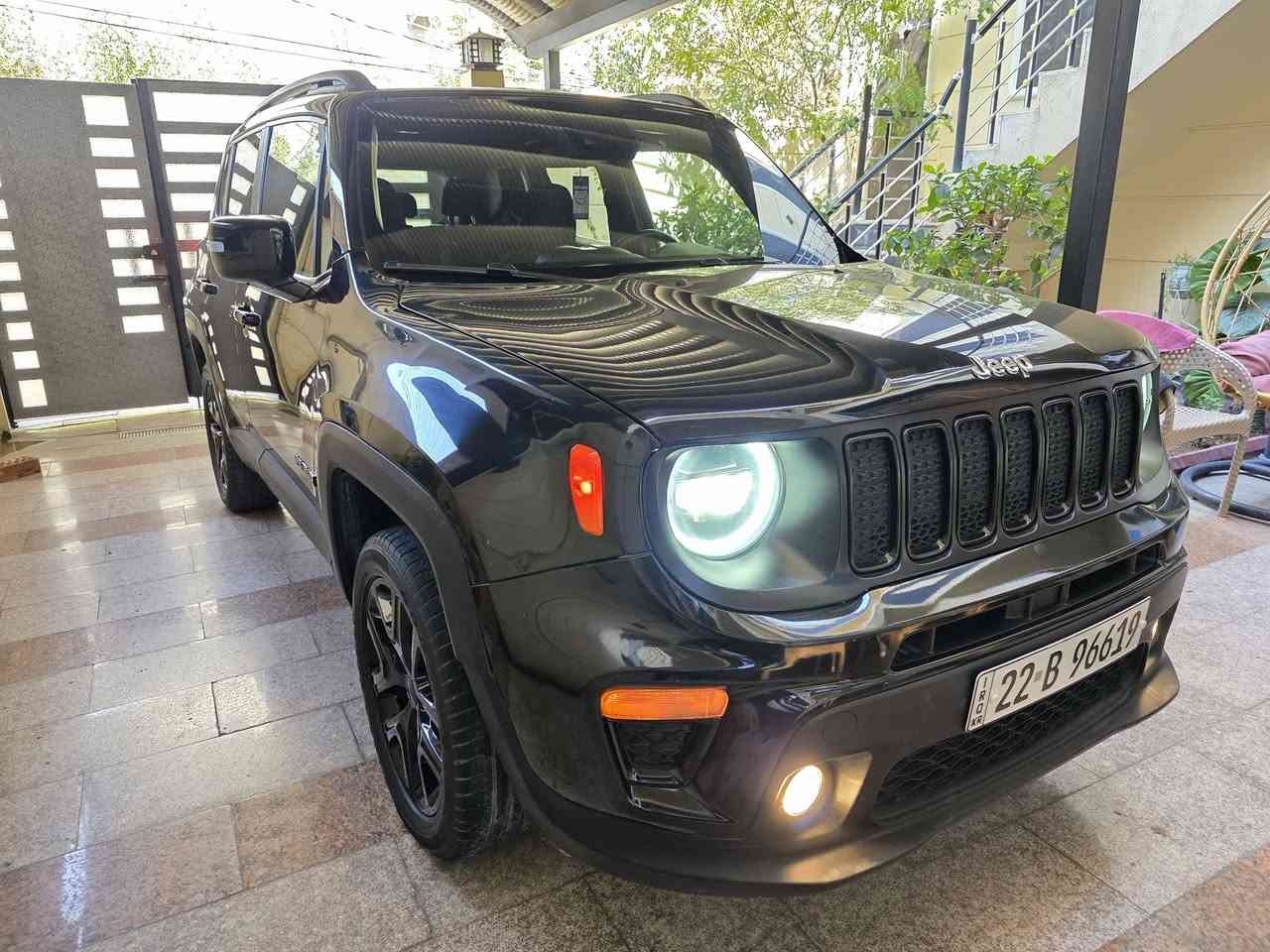 جيب 2022
وارد امريكي 
حادثها موضح بالصور بنيد مبدل اصلي لون والجاملغ  مبدل ومصبوغ بدوون دواخل وبدووون ايربااااك 
السيارة ماشيه 32 الف ميل 
محركها 1300 تيربو صاروخ واقتصادي 
فور ويل 
رادارات امامي وجانبي وخلفي 
كاميرا خلفية 
تشغيل عن بعد
لايت زينون 
شاشه جبيرة
تنبيه مغادرة مسار
وباقي مواصفاتها المعروفة
السيارة جديدة جدا ومناقصها شي 
باسم شركة السيارة اتريد وكالة او تحويل
العنوان بغداد حي العدل
السعر 139 ورقة وبيها مجال
***********
