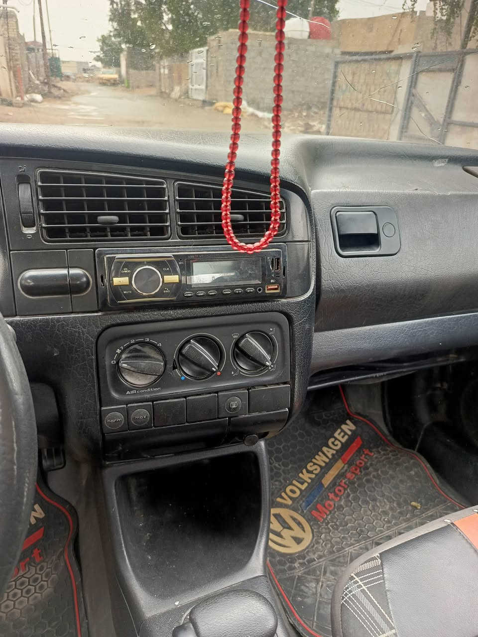 سلام عليكم
كولف موديل 93

مشروع وطني 

محرك2000

كير اوتو

مصبوغة عام للجمال 

تبريد شغال 

كهربائيات بلادي 

صدر امامي خلفي جديد 

سعر (45)

العنوان مدينة الصدر بغداد 

الرقم ***********
