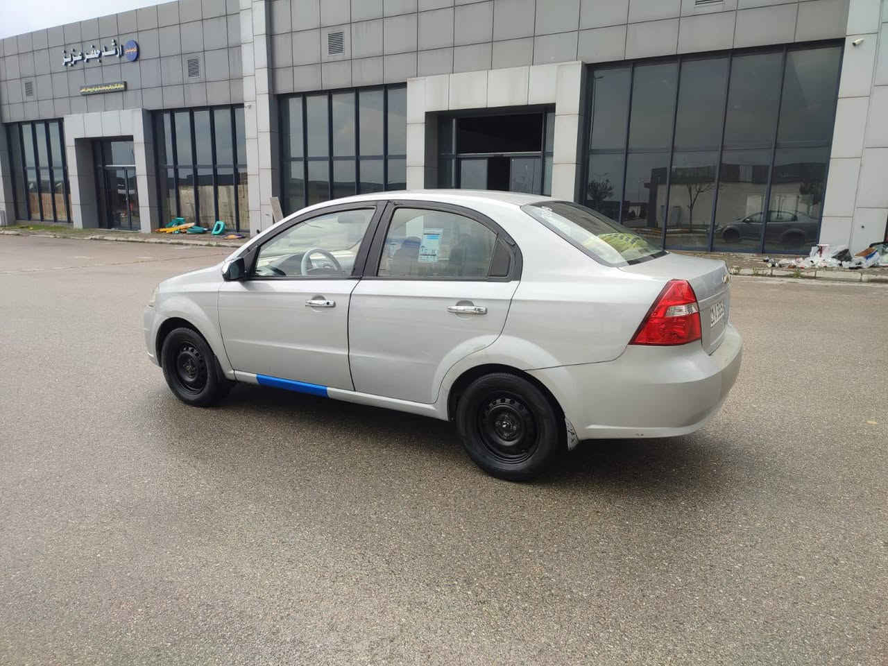 ئەڤیۆ ئۆتۆ ماتیك 2009 ناوزەردمەکینە فەل تەبرید ساردوگەرم بەشەرتی گێڕو مەکینەبێ تەقەوڕەقە تایەی  تازە 4پارچەی پەمپە بێ ناو گرتن لەسەرساخی ماڵی دۆستە هیج مەسرەفی تیا نیە63$  ***********لەسلێمانیم السليمانية, العراق
