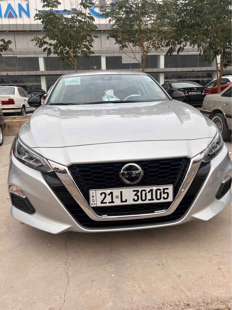 نيسان ئالتيما SV
موديل ٢٠٢٢ 
سةنةوي تا ٢٠٢٨ 
٥٢ كيلومةتر روشتووة
جوار تايةيي نوي ية
شغال 
رادار 
خةتي جادة
كوشن جلد ناو قةيسي 
نوخ ١٥٢ معامةلة 
ژ م 
*********** السليمانية, العراق
