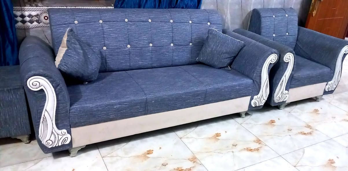للبيع تخم 7مقاعد نضافة 90%مكانةبغداد 250 بلديات التواصل خاص ‎0771 799 6886
