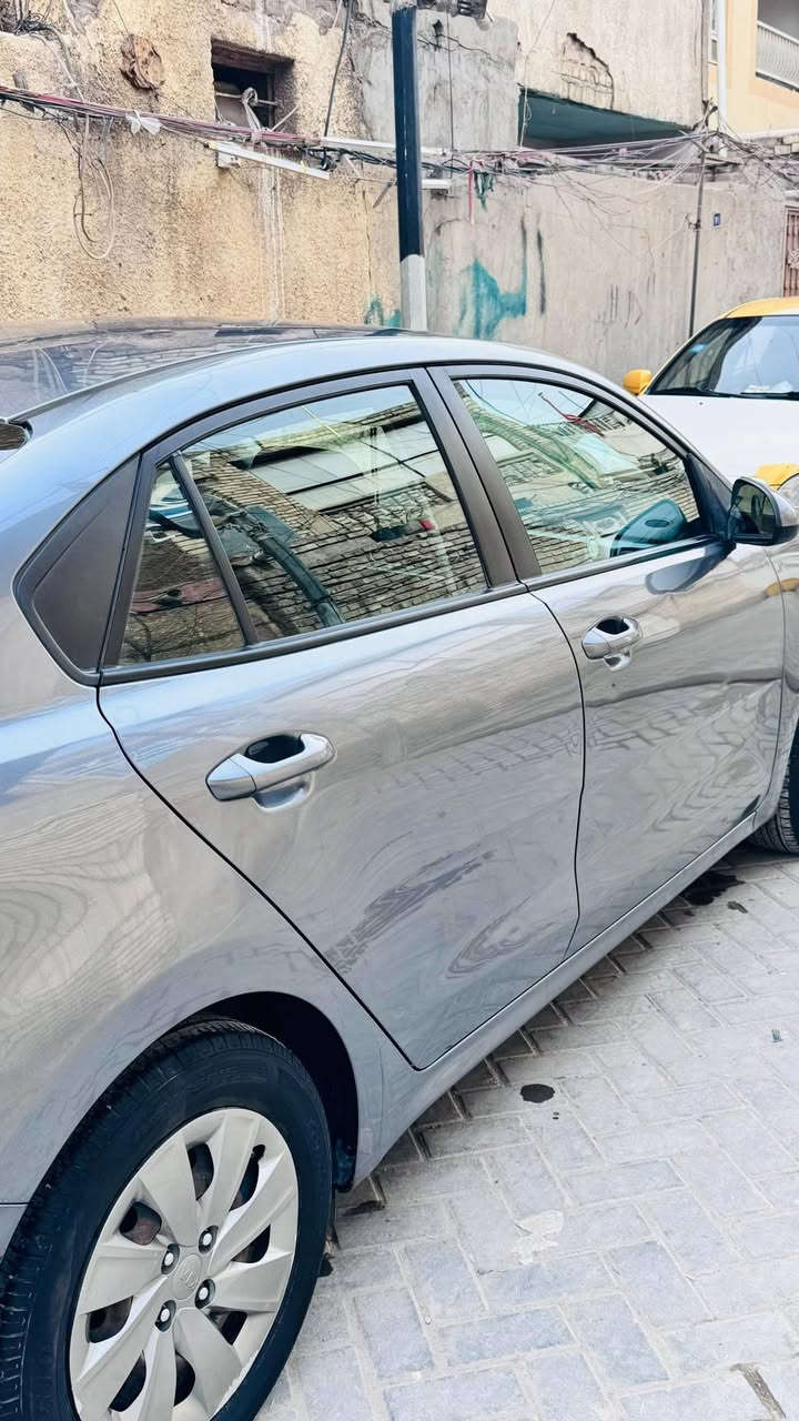 السلام عليكم كيا ريو 20 ماشية 45 بدون ارباك 110وبيه مجال السياره بل مدينه رقم ***********
