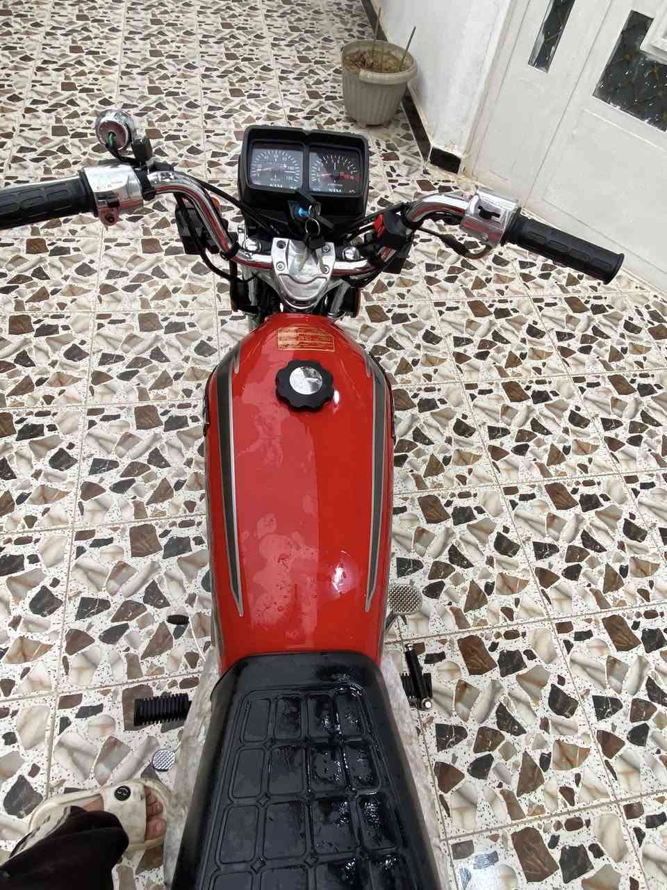 للبيع داجه نامه موديل ٢٦ اوراق كامله دراجه جديده كامله مابيه اي نقص السعر 625وبي مجال الشراي يتصل ***********
