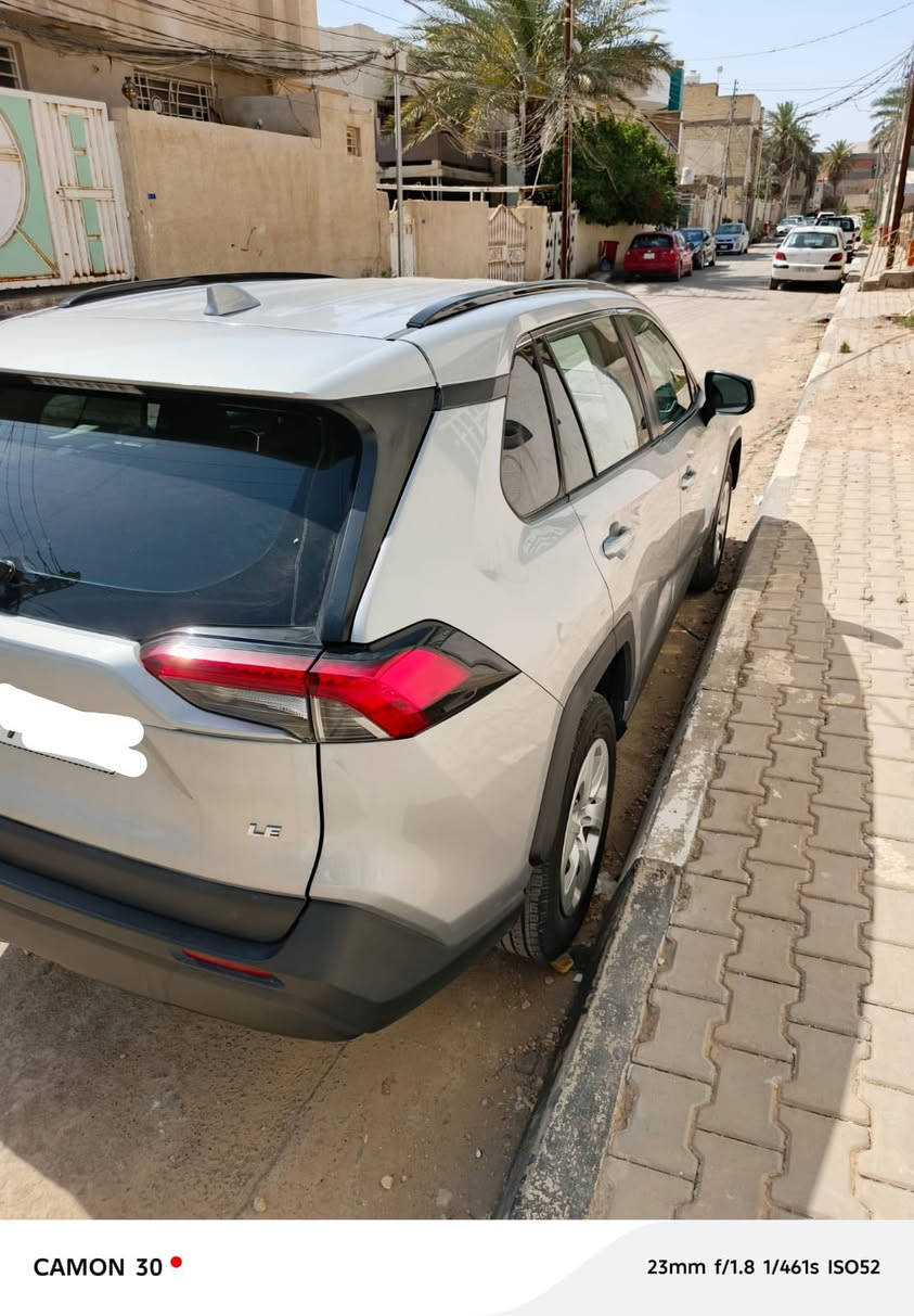 راف فور 2019
وارد أمريكي فئة LE 
رقم بغداد
شاشه لمس 
كامره خلفيه 
ماشيه 101 كم

السعر 170$  وبيها مجال 
للاستفسار الاتصال على ***********
