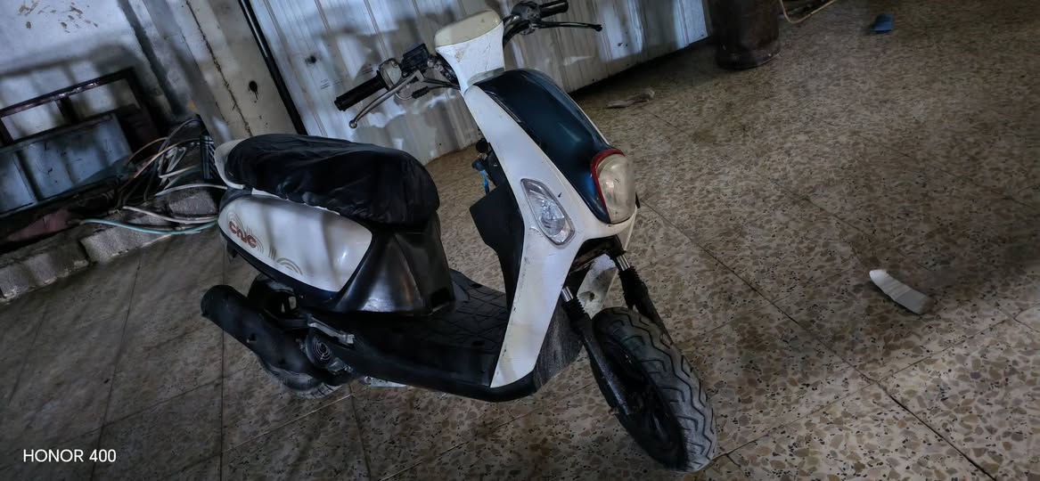 السلام عليكم دراجه بوليس للبيع دراجه مثل متشوف كلش نضيفه الدراجه تفاصيل خابر او واتساب ***********
