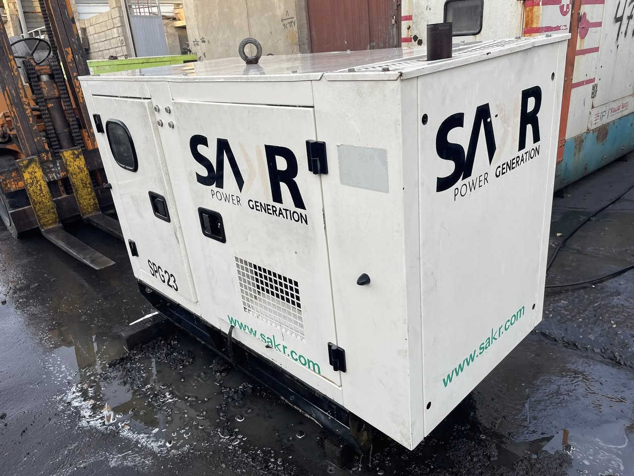 مولدة mbh محرك گايم
راس توليد ٢٠ كيفي شرط 
كهرباييات جاهزة
١٠ ورقات
عنوان /سليمانية
***********
