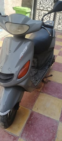 دولفين • نضيفة • محرك مفتوح