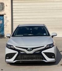 كامري SE • ٢٠٢٣ • ٦١٠٠٠ كم