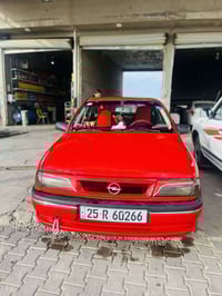 فيكترا • ١٩٩٢ • محرك ١٫٨