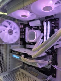 للبيع ستخدام قليل  مع ضمان  CASE ALMORDOR L235 TORRENT WHITE  PSU SEGO...