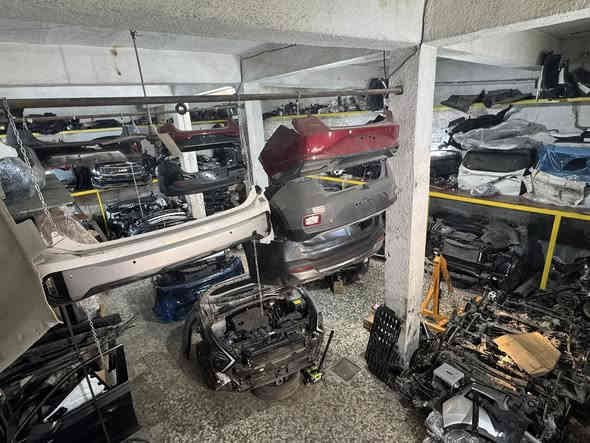 السلام عليكم تتوفر لدينا جميع قطع غيار السيارات الكوريه الحديثه (وارد امريكي فقط) لجميع انواع السيارات وبأسعار مناسبه تلورايد بلسايد سورنتو سليتوز سانتا كروز
***********
***********
العنوان بغداد الجديده الحي صناعي مجاور مطعم حنش
