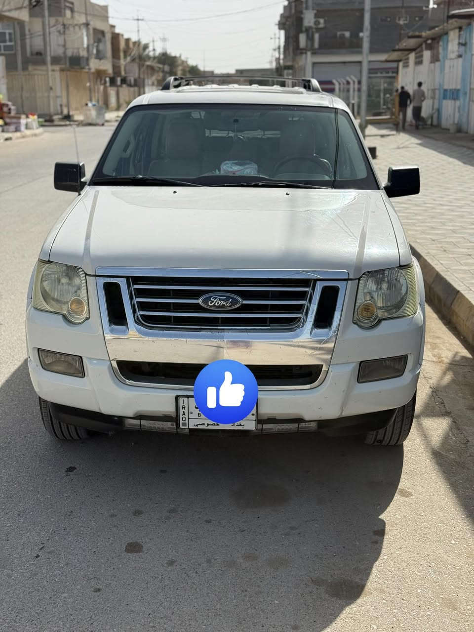 السلام عليكم
فورد اكسبلور 2010 خليجي كلين تايتل محرك 4000 
7راكب  6 سلندر كشنات جلد فتحة سقف رقم بغداد 
سيارة خير من الله مال بيت والسيارة جاهزه من كلشي واحلا من الصور السعر 138 ورقه وبيهه مجال بسيط 
للاستفسار اكثر رقم ***********
مكان السيارة واسط
