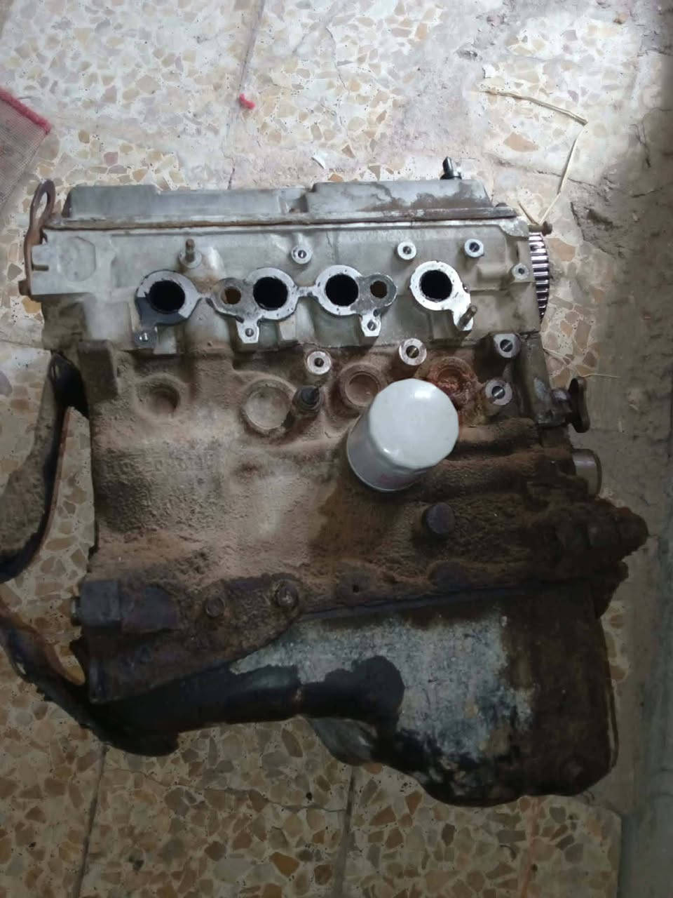 مكينه سايبه للبيع ب200 وبيها مجال***********
