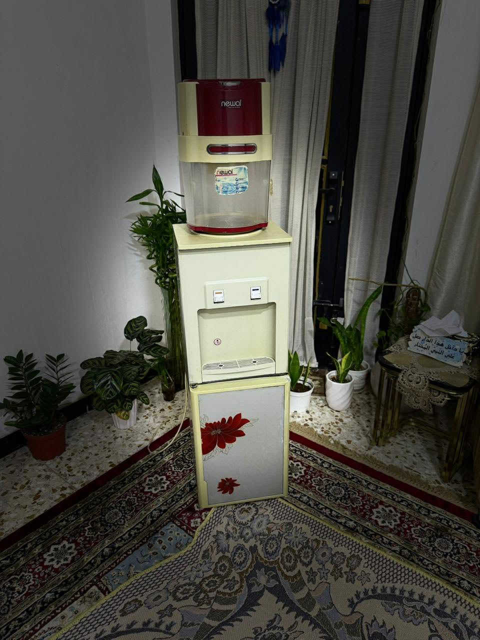 متوفر براد للبيع شغال حار بارد ماركة نوال نضيف وبي ثلاجه شغاله السعر 50000 وبي مجال المكان بغداد للاستفسار اتصل على الرقم 

***********
