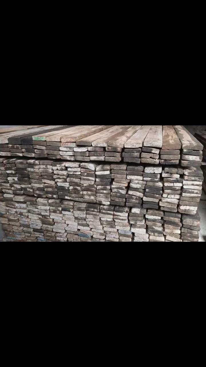 قالب خشب روسي تارس نظيف للبيع
العدد 31مكعب يدك مساحة 600متر كامل
في بابل حلة للاستفسار ***********
