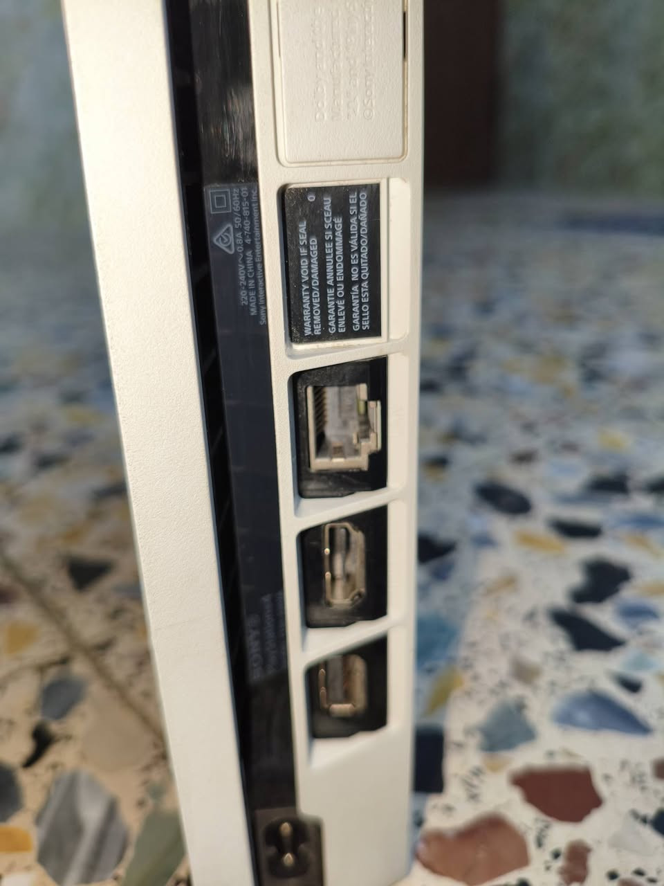 السلام عليكم.جهاز PS 4. مهكر نضام 11 قرص . كامل الملحقات جديد لوك استخدام شهرين فقط ممفتو ولا مصلح ولا بي اي شخط مع يدات عدد 2 وحدة اصلية.مع يو بي اس 800 جديد .مع هارد جديد 500g. السعر 350 قفل.


**إذا كنت صاحب هذا الإعلان وتريد حذفه لأي سبب، رجاءا أرسل رسالة إلى الدعم الفني**