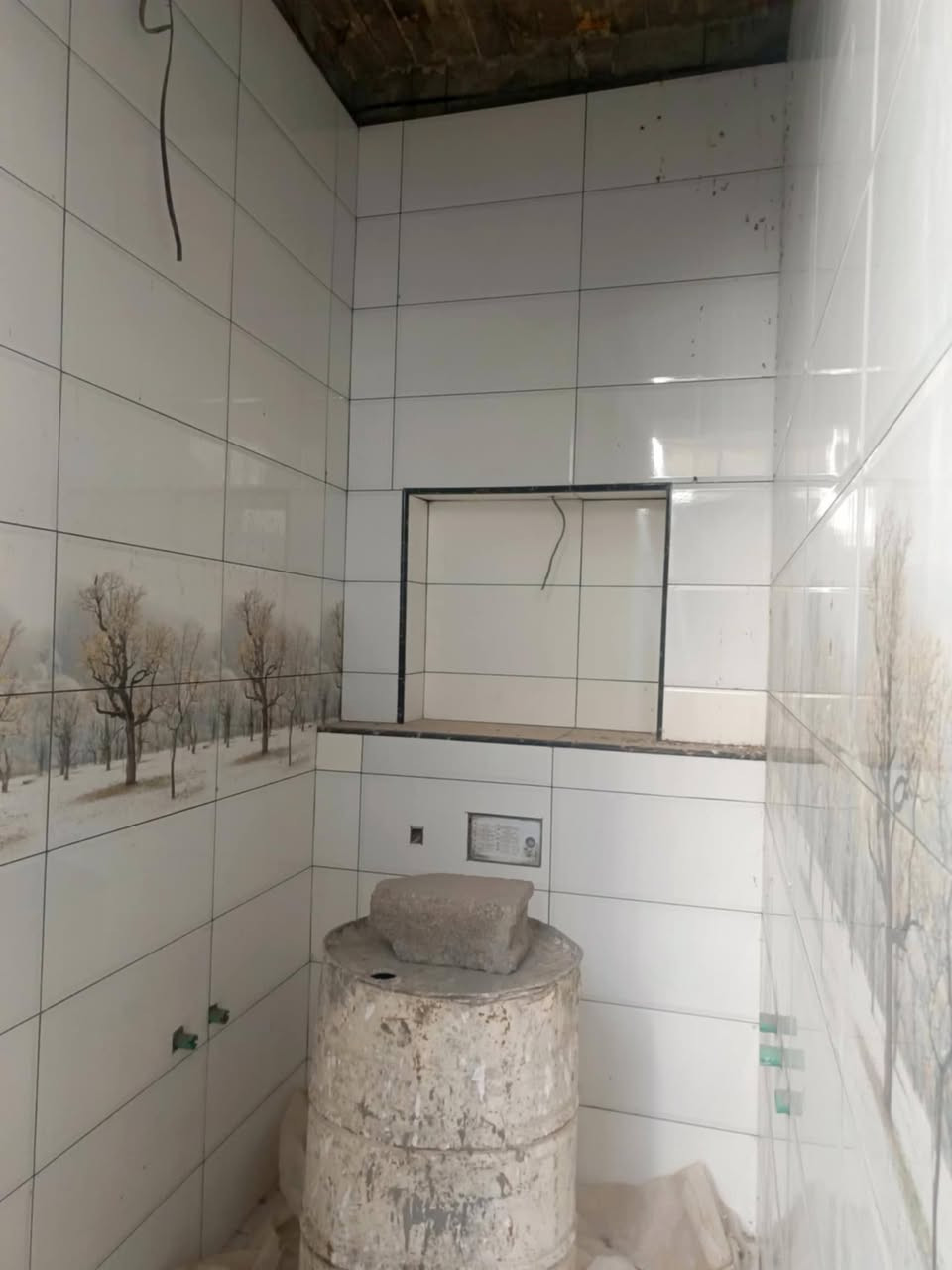 مشتمل اللبيع موقع كلش مميز
الجمعية الثالثه حي الحسين 
مساحة 100متر زراعي تحويل مباشر 
بسعر مناسب خدمة ماء كهرباء شارع مبلط
سند 25 للاستفسار اتصال على رقم ***********
