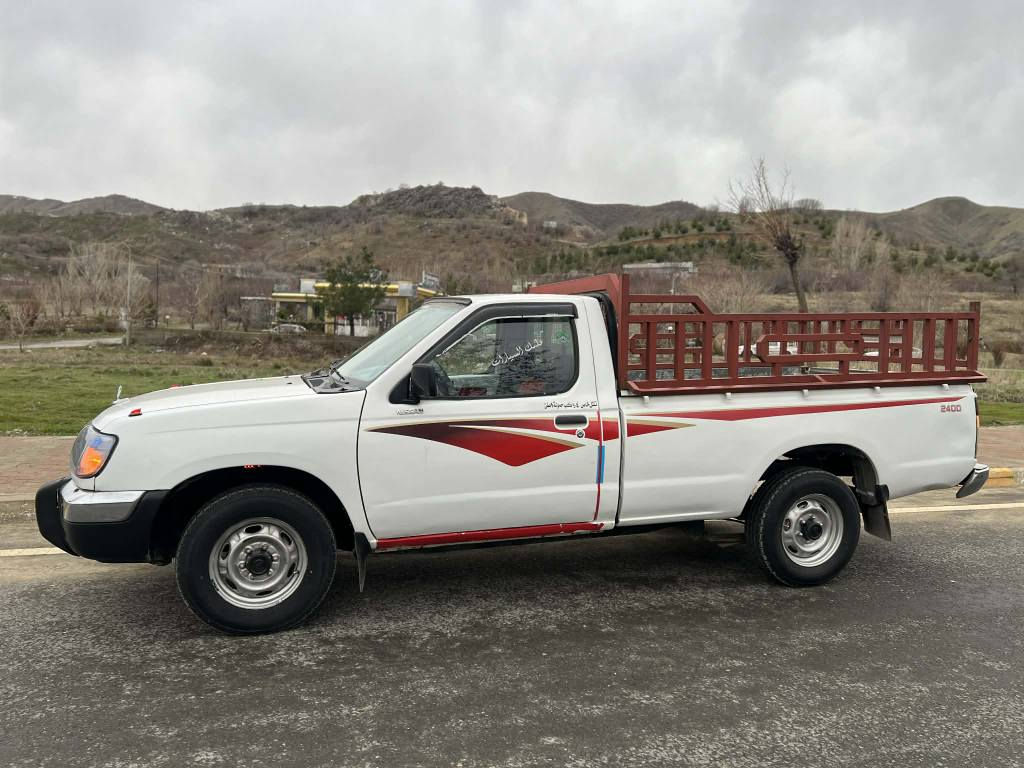 نیسان 2001 ئاڕمی پلاستیکی هەولێر 
بەشەرتی ئەوەلیات و غەرامە نمونەیە لەجوانیا هەمووگیانی بەشەرت چەمچە و ناوبۆدی لۆکە
ناوی زۆر جوانە سێعری 65 گەڵا و معامەلە 
***********    *********** بنجوين, السليمانية
