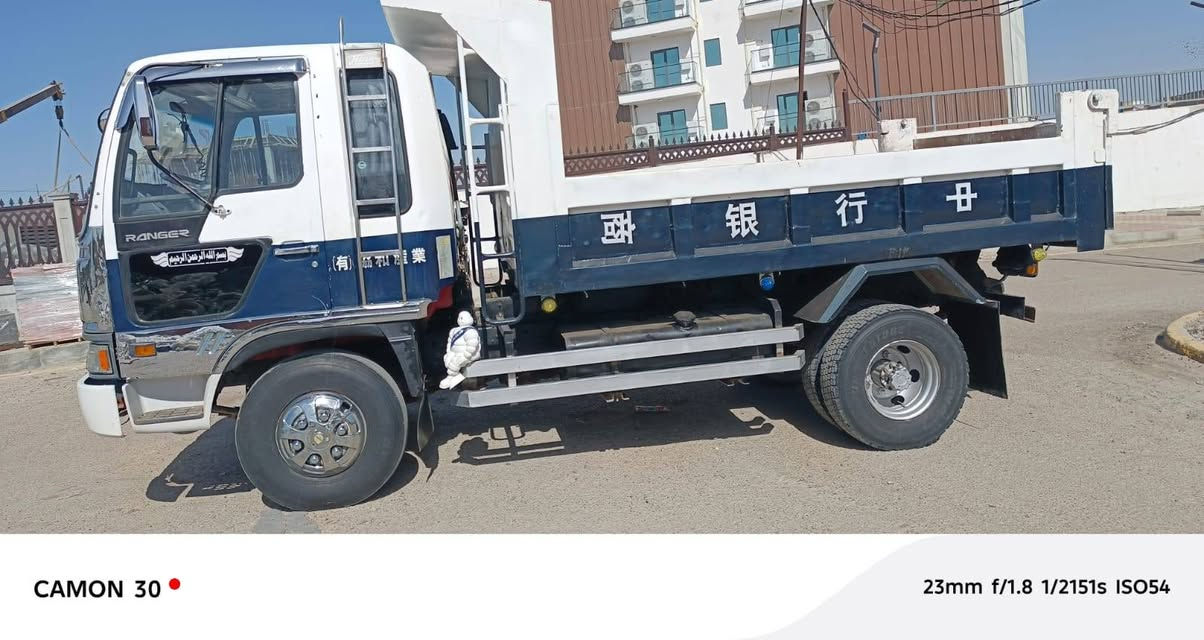 هينو طيره للبيع في بغداد موديل ١٩٩١ رقم نجف تحويل ثاني يوم بسمي مكينه ٧٠ سياره سوبر مكفوله هزه جديده ورقم جديد مكاني بغداد الحريه رقم الهاتف ***********
