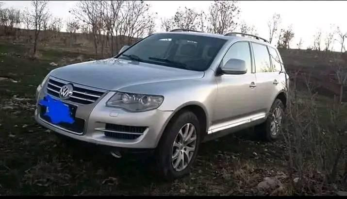 ڤۆگس واگن مودیل 2007 
 83  رەقەم هەولیر *********** 
 گیرومەکینە یابانی أربيل, العراق
