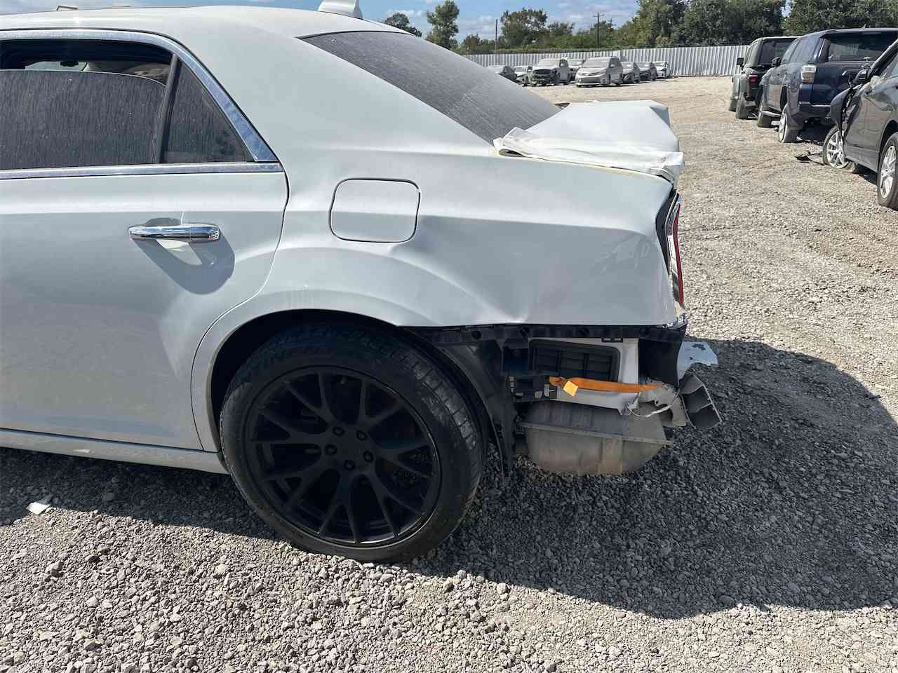 السلام عليكم
اوبابامه ليبيع  ١٦مرمز٢٣رقم دولي سنويه ٢٠٣٠السياره فول مواصفات عدا الرادار مكينه ٣٦٠٠تخم تاير لايت زنون سياره علا وضع الشركه ماشيه ١٠٠الف وصور الحادث بلمنشور فقط قبق جنطه مبدل مكان السياره بابل الحله للاستفسار***********
