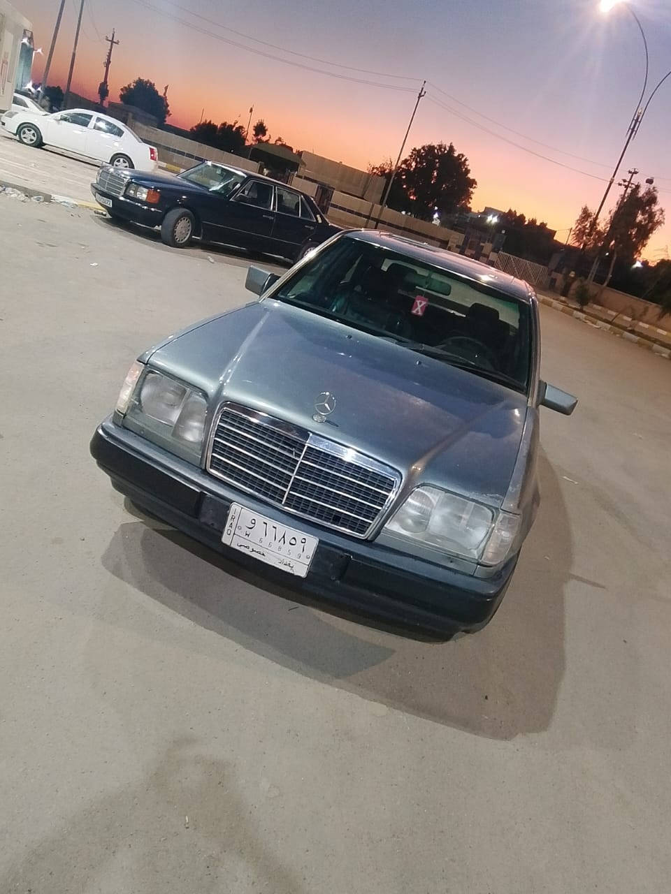 السلام عليكم
مارسيدس دب مديل 1992
مكينه فيفيتي 2500 رقم بغداد
راعيه يمي ضرر سياره جاملغ خلفي
سياره جاهزه خير من الله كهربائيات كله شغاله
مكان ناصريه مركز حي الشموخ رقم ***********
