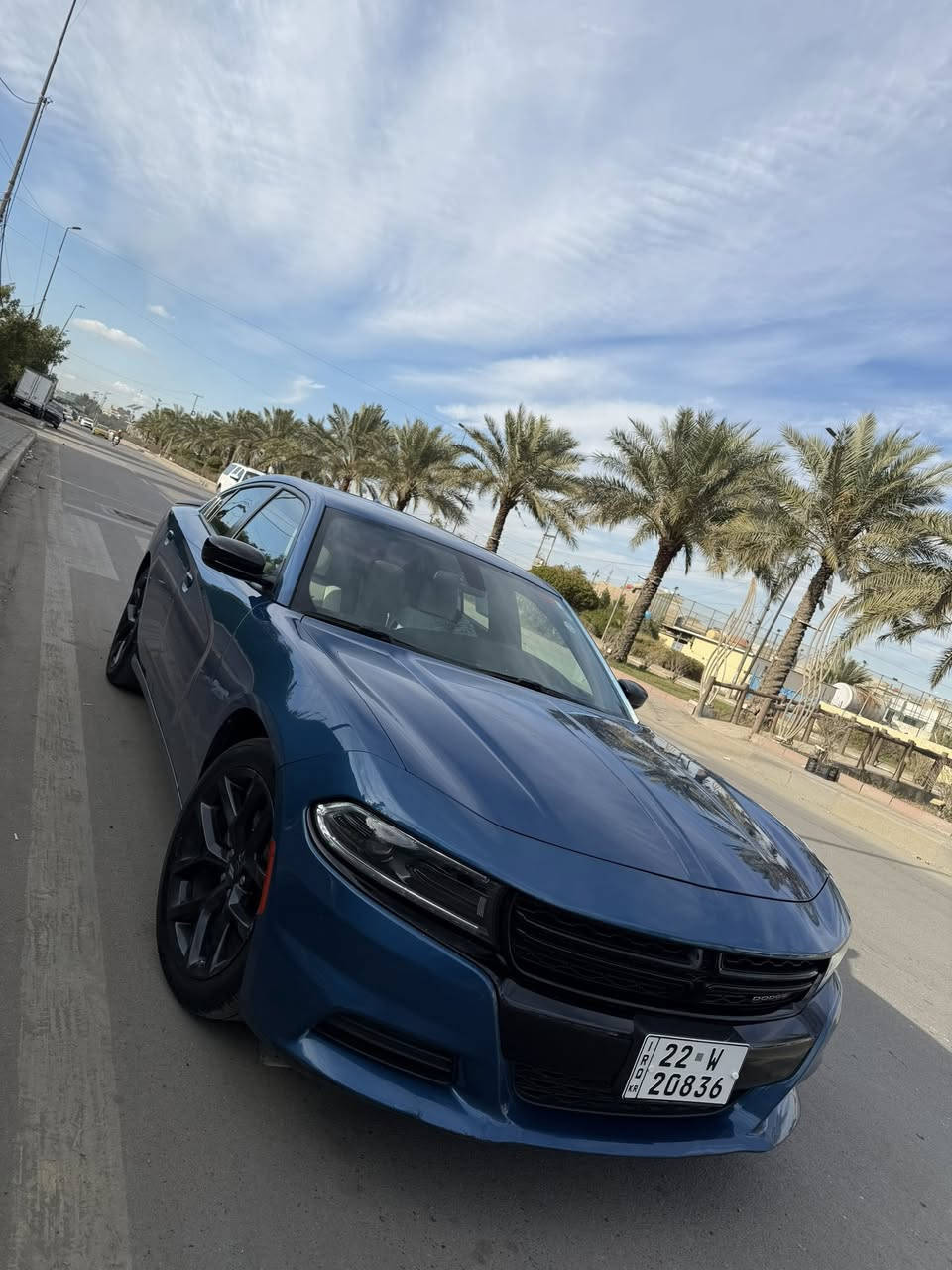 السلام عليكم 
جارجر 2023 SXT 
رقم اربيل باسمي تحويل مباشر 
فقط بارد بلجاملغ الامامي بدون لا فتح ولا دواخل ولا صبغ 
بدون ايرباك 
جاهزة وكامله وبدون اي نقص 
مكاني بغداد 
***********
