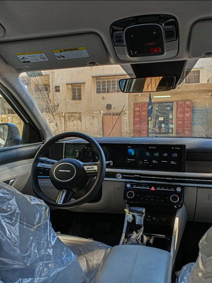 🔥 للبيع — توسان 2025 وارد أمريكي 🔥
سيارة جديدة وفول مواصفات 

🚗 Hyundai Tucson 2025
• الممشى: 8500 ميل فقط
• المحرك: 2500cc
• الحادث: تبديل قبق الجنطة فقط بنفس اللون
• بدون أي قطرة صبغ وبارد بلبنيد
• إيرباكات سليمة + بدون دواخل 

✨ المواصفات:
✔ بصمة تشغيل 
دخول ذكي - بصمه ابواب لمس
✔ شاشة كبيرة تدعم Apple CarPlay & Android Auto
✔ رادار أمامي مع بريك تفاعلي
✔ نقاط عمياء (رادارات جانبية)
✔ رادار خلفي مع بريك تفاعلي
✔ Adaptive Cruise Control (مثبت سرعة ذكي – قيادة شبه ذاتية بالطرق السريعة)
✔ مثبت مسار + تحديد مسار
✔ باب جنطة كهربائي
✔ تدفئة مقاعد
✔ شاشة تحكم بالتبريد

⭐ فول مواصفات عدا الفتحة

💰 السعر مناسب: 19,500$ وقابل للتفاوض

📍 المكان: بابل – مركز الحلة / شارع 60

📞 للاستفسار:
***********
