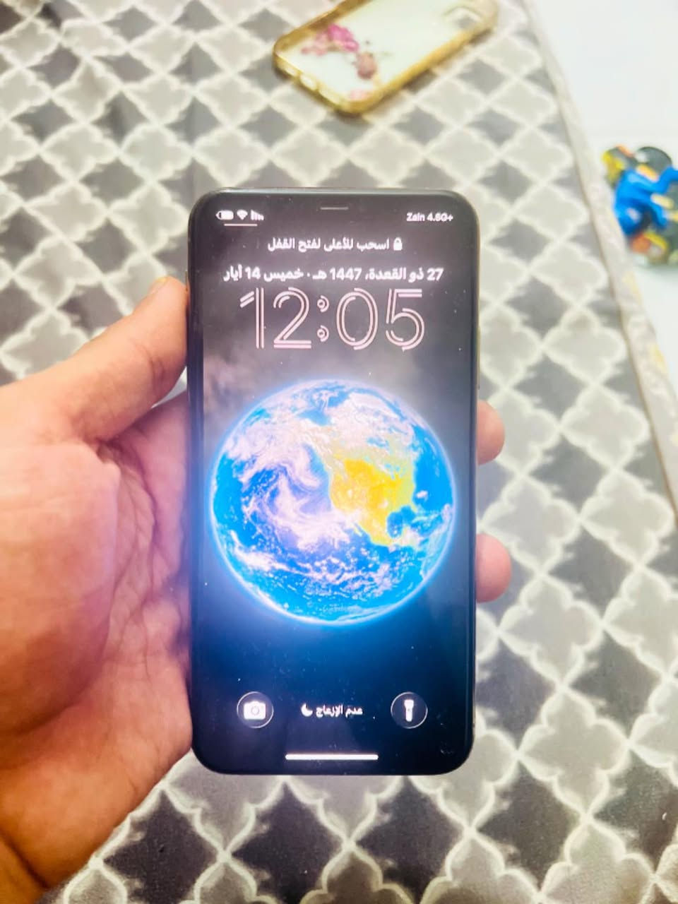 اسلام عليكم من رخصة الادمن ايفون 11 برو ماكس بطاريه 80 الجهاز نظيف ما مستخدم اهواي لا معله ولا مبدل بطاريه السعر 300 وبي مجال بسيط مكاني ناصريه الشراي يراسلني واتساب وبخدمتكم ***********
