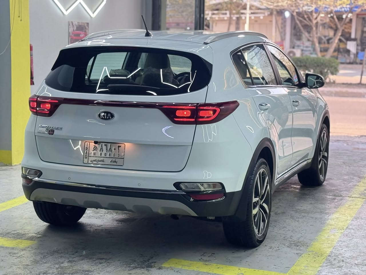 سبورتج موديل 2021
مواصفات 

بصمه عدد 2 

كشنات جلد+كهرباء

مري شفط

تحكمات ستيرن 

كامره دواره 

شاشه

حساسات خلفيه اماميه

مكينه 2000

ماشيه 59 الف

السياره كفاله عامه 

سبير منازل 

تخم تاير جديد

سياره جديده 

ارقام وسنويه جديد لحد 2030

رقم بغداد باسمي 
السعر 220 ورقه 

عنوان ديالى بعقوبه تقاطع القدس 

***********
