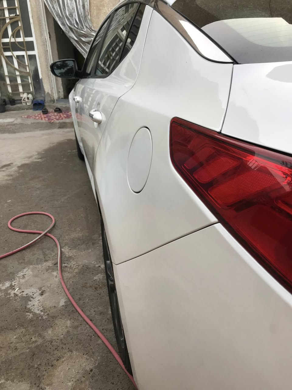 سلام عليكم اوبتيما البيع مودل 15 سياره على ايدي ستخدام شخصي رقم بغداد كير مكينة 2400GDi على وضع ￼ شركة ماشيه 90 ￼صدر امامي خلفي مسوي ￼  صار له أسبوع تخم تاير جاع أمامية سياره مابيها اي نقص من كلشي حادثها ￼ بيبان فقط سعر 132 بيها مجال خادم الطيبين ***********
