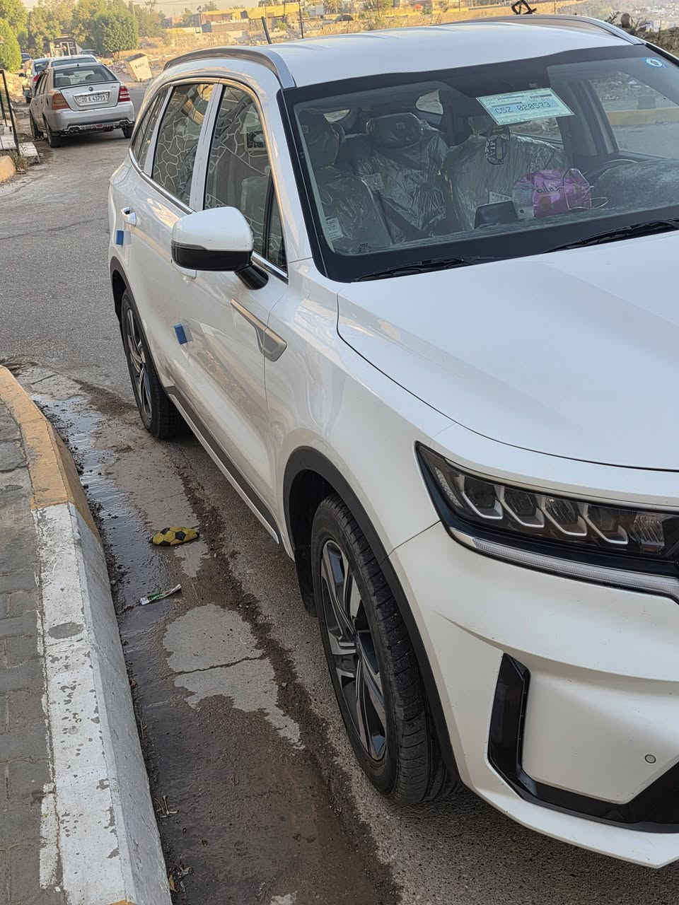 السلام عليكم سورنتو 2023 للبيع مقفولة من الدعامية للدعامية مال جناي مواصفاتها
محرك 6 سلندر
كشنين كهرباء 
كير ماوس 
سايد بريك بصمة 
تحكم ستيرن 
شفتات ستيرن 
كير ٨ نمرة
ماشية 70 الف 
السيارة بأسمي و رقمها بغداد جديد
***********
*********** واتساب
الشراي يتصل مكاني بعقوبة المركز

