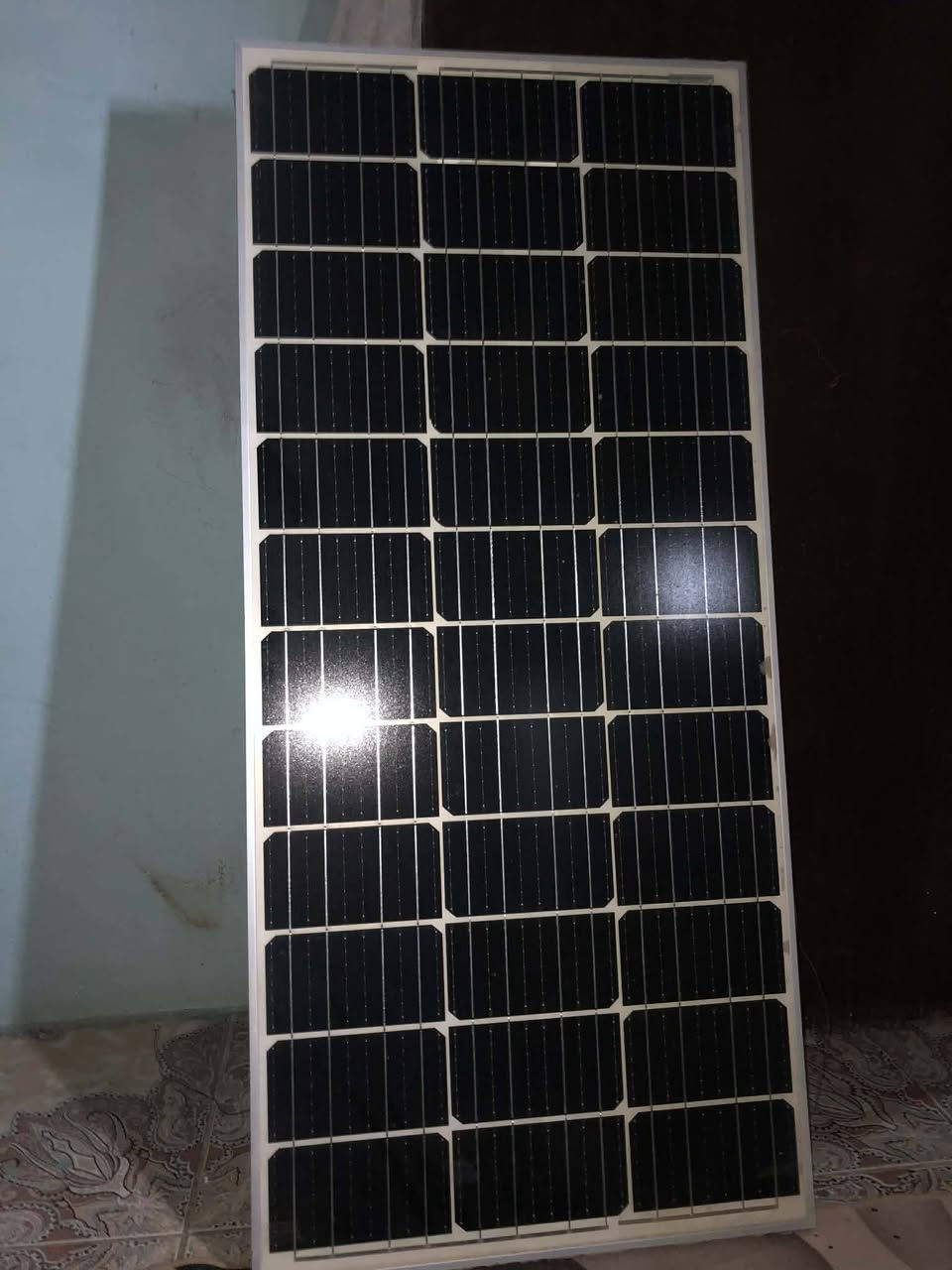 سلام عليكم لوحه شمسيه 120W + عاكسه 1500W السعر ٧٥ مكان ديالى بعقوبه


**إذا كنت صاحب هذا الإعلان وتريد حذفه لأي سبب، رجاءا أرسل رسالة إلى الدعم الفني**