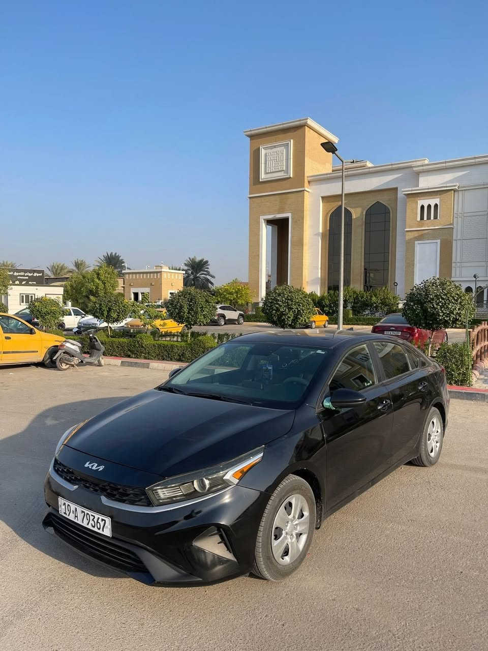 فورتي 2023
رقم معوقين وكاله عامه
السعر 125 وبيها مجال 
محرك دوش 2000 
الضرر موجود بالسونار 👇🏻👇🏻
للاستفسار اكثر اتصل
0777 857 0434
